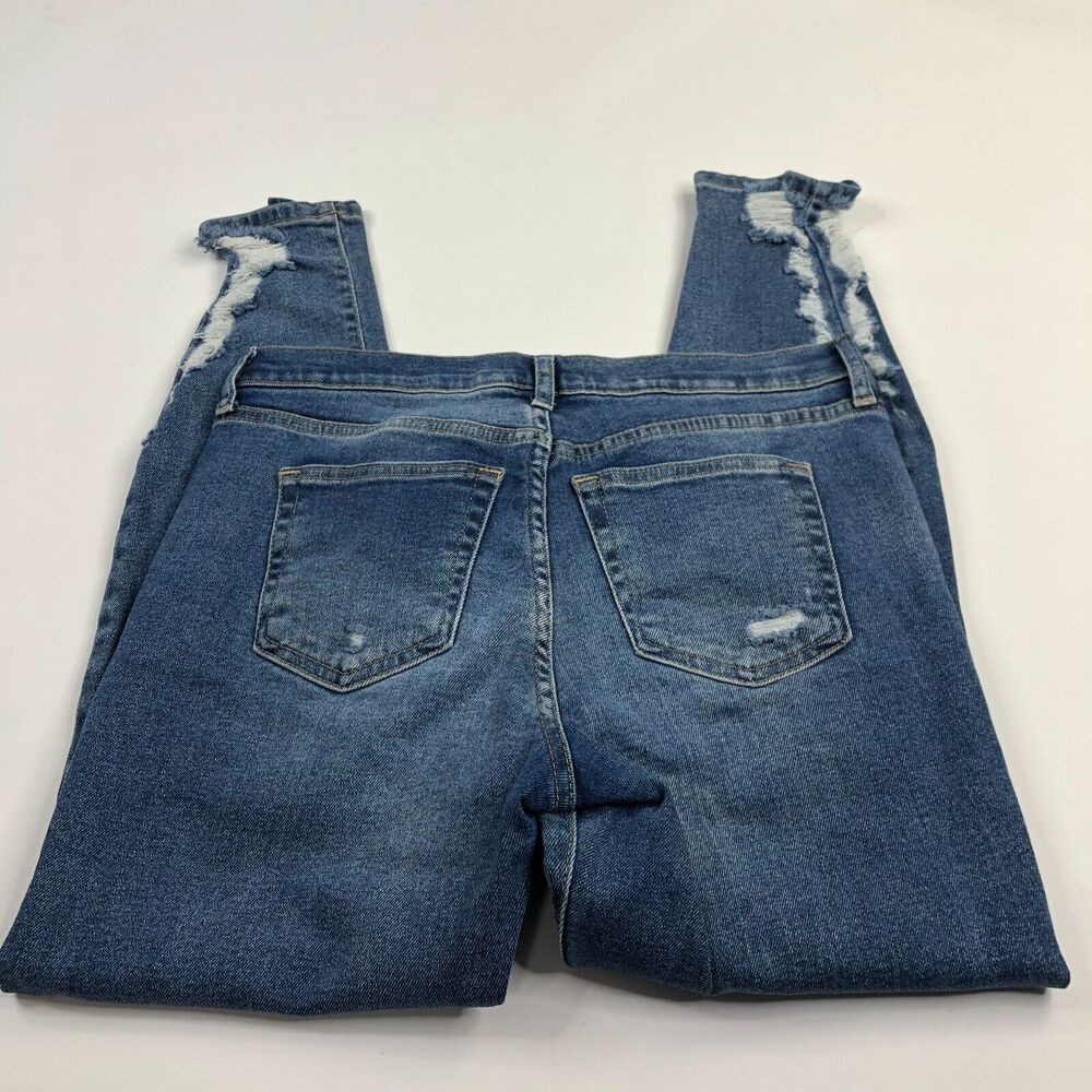 Free People Tapered Skinny 28 (Actual 30W 27L) Distressed Denim Mid Rise Jeans